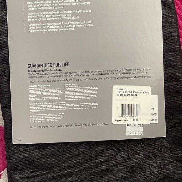 JanSport 2.0 13" Sleeve for Laptop and Tablet (Black Gloss Zebra) NEW - Picture 5 of 5